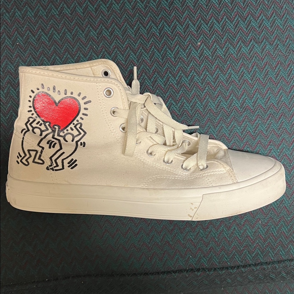 H &M Keith Hering Cream High-Top Sneakers with Red Heart Design